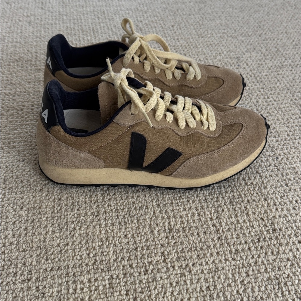 Veja Brown and Black Sneakers - Picture 3 of 5